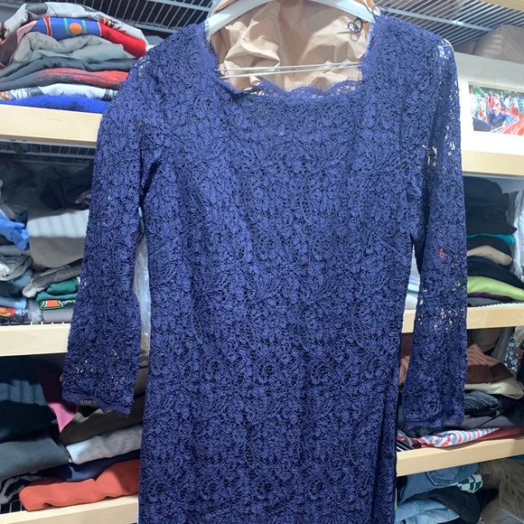 Adrianna Papell Mini Lace Cocktail Dress - Picture 3 of 5